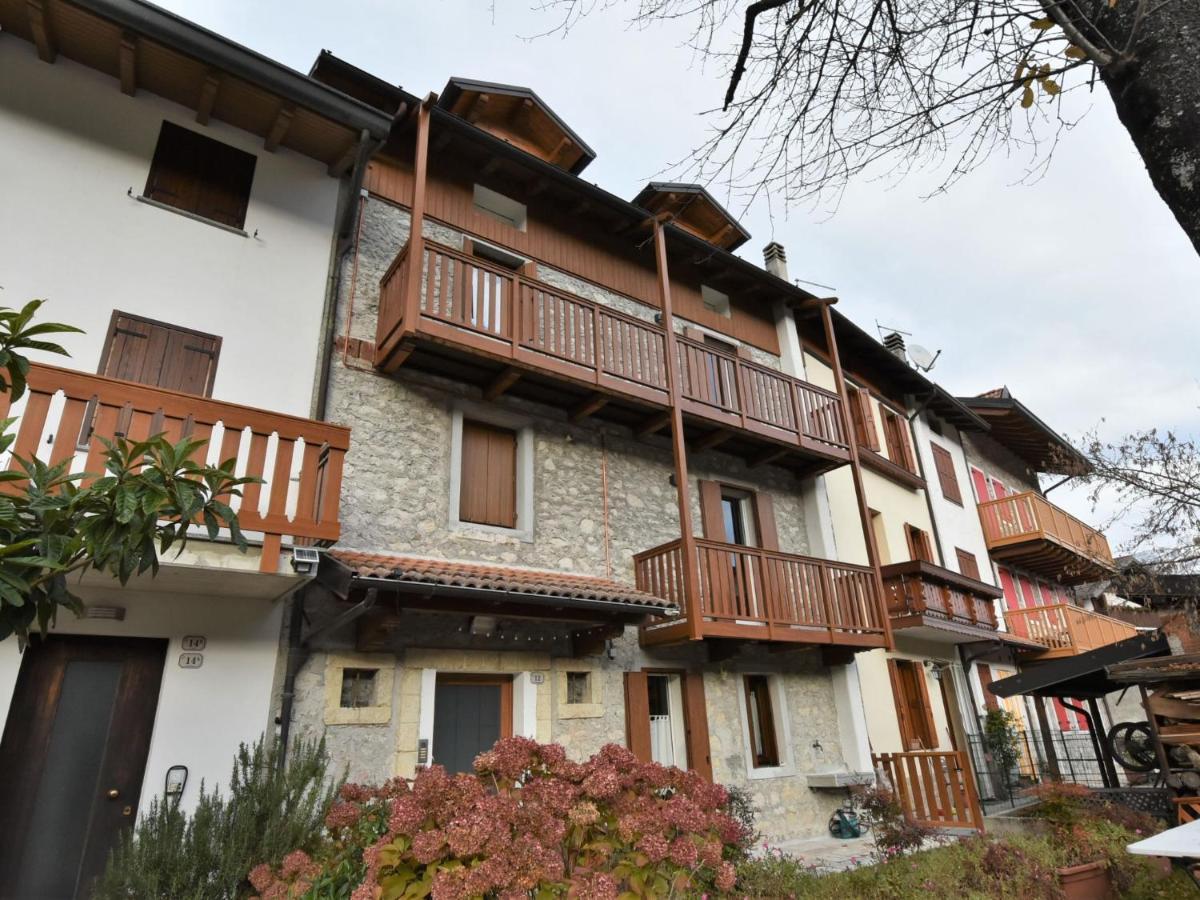 Apartment Albergo Diffuso - Cjasa De Pagnocca-1 By Interhome Барчис Экстерьер фото